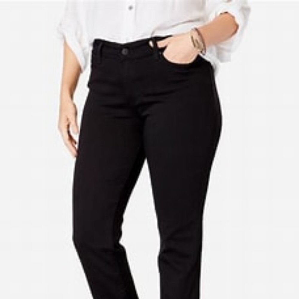 NWT Levi Strauss Signature Gold Women's True Straight Jeans